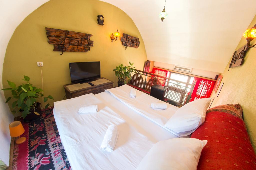 Cozy Studio Apartment Next To The Old Bridge Mostar Buitenkant foto